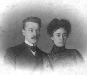 Николай Кандауров с супругой Еленой Ивановной, 1907г