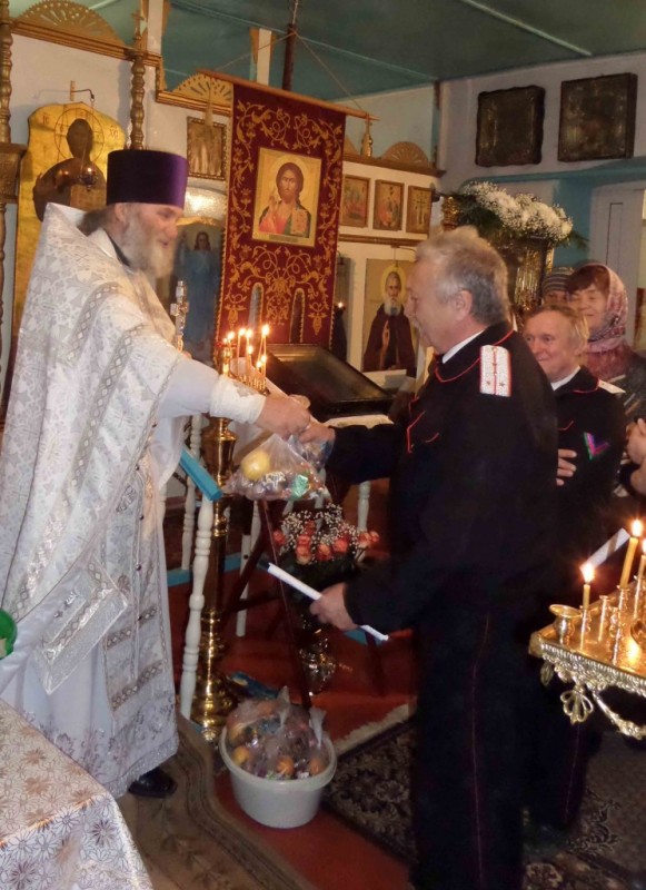 празднование Рождества Христова в Свято-Казанском храме станицы Ясенская 7 января 2014г