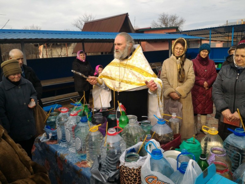 18.01.2016г. Свято-Казанский храм станицы Ясенская